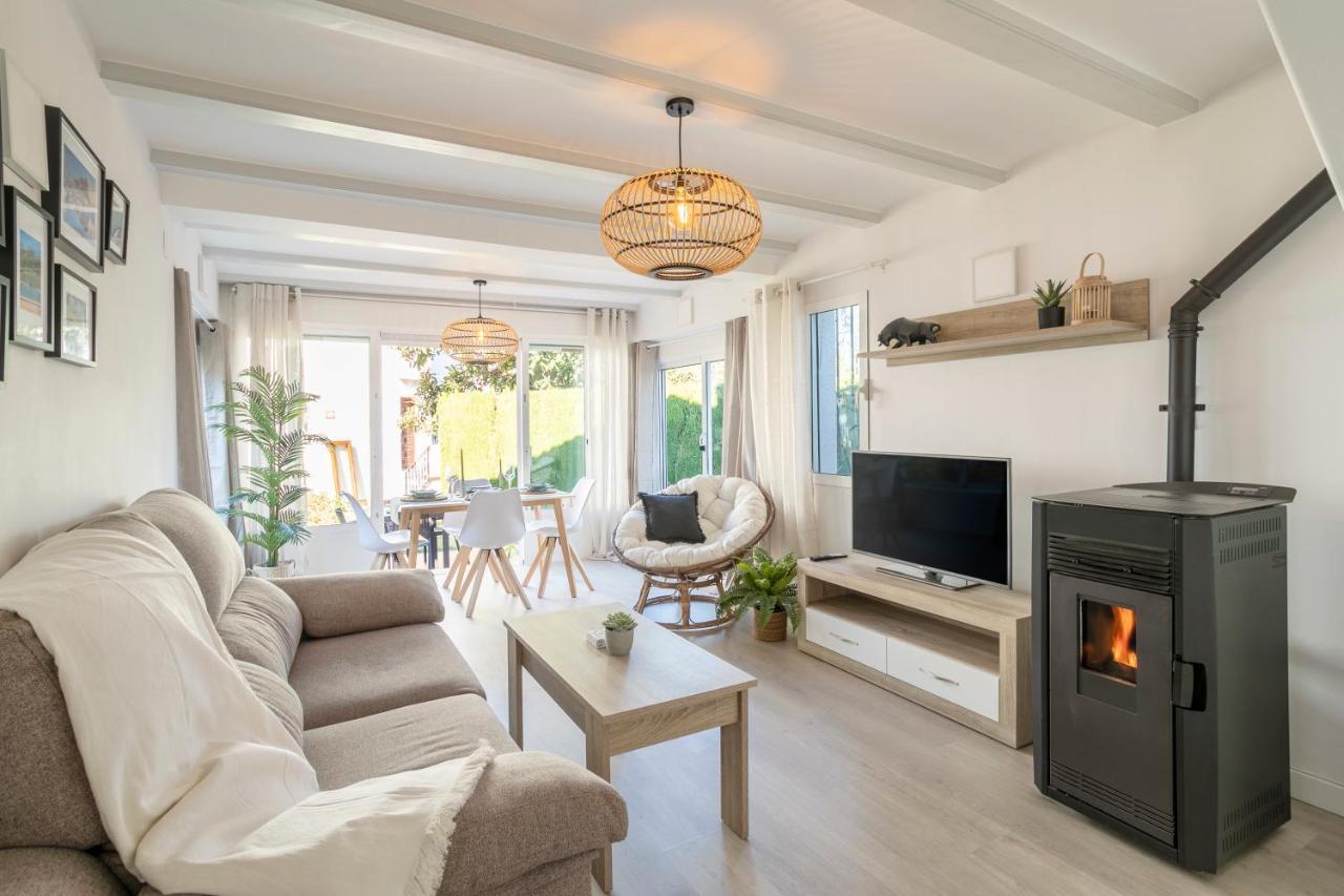 Hola from Helios Villa Muntanya la Sella Eksteriør billede
