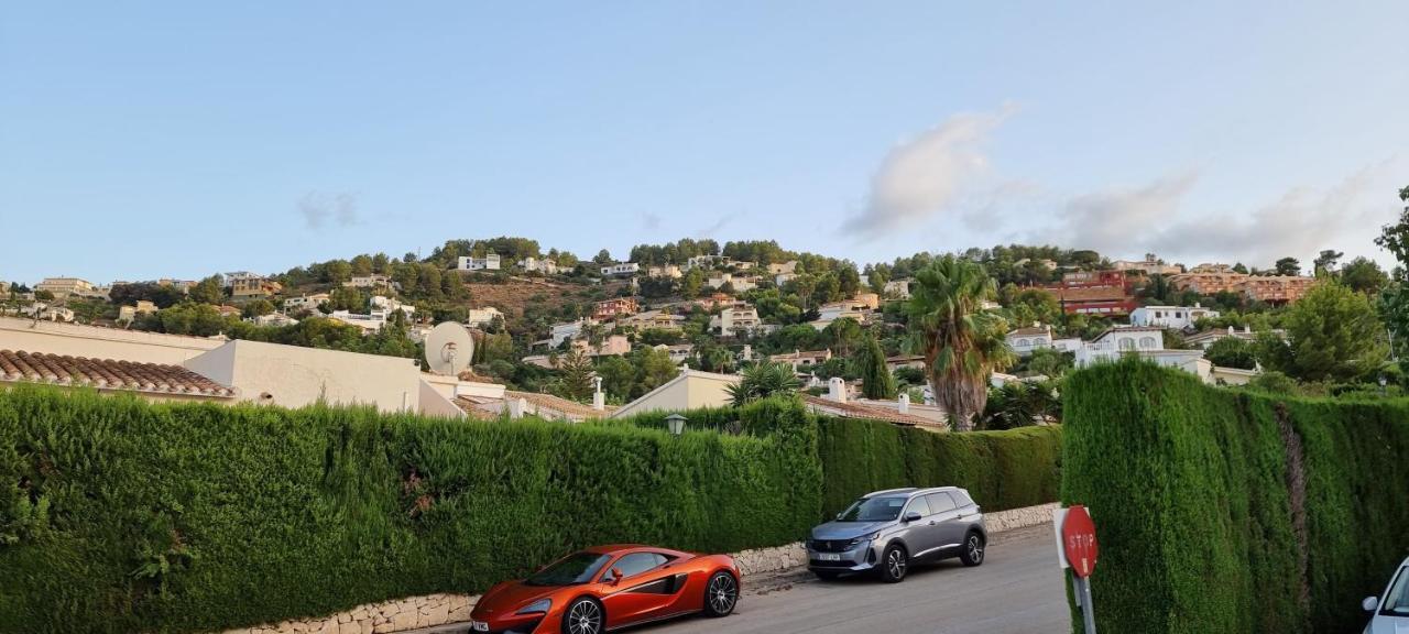 Hola from Helios Villa Muntanya la Sella Eksteriør billede